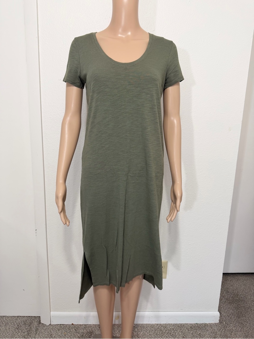 Madewell Olive Green Scoop Neck Midi Dress